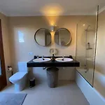 Nomadica Vila *