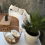 Nomadica Vila
