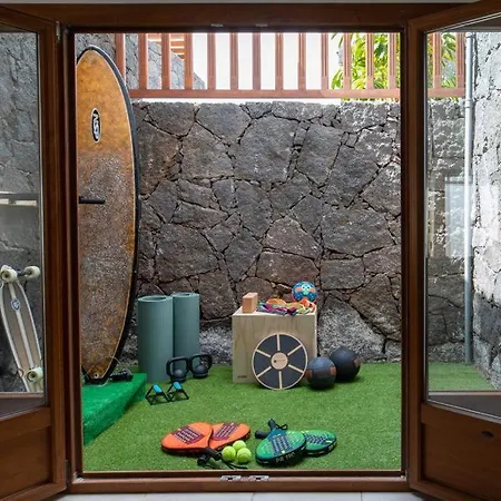 Nomadica Villa *
